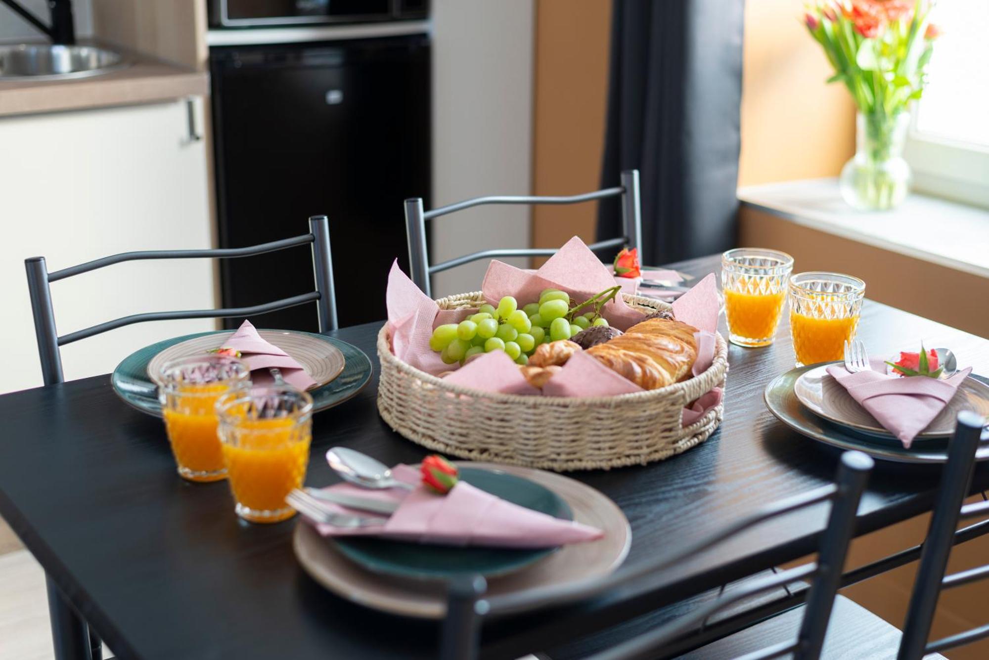 Jungle - Magnifique Appartement Avec Parking Prive - Paris-Disney & Cdg A 25 Minutes Pomponne Buitenkant foto