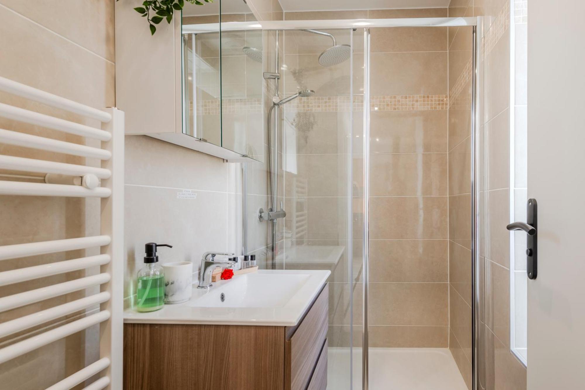 Jungle - Magnifique Appartement Avec Parking Prive - Paris-Disney & Cdg A 25 Minutes Pomponne Buitenkant foto