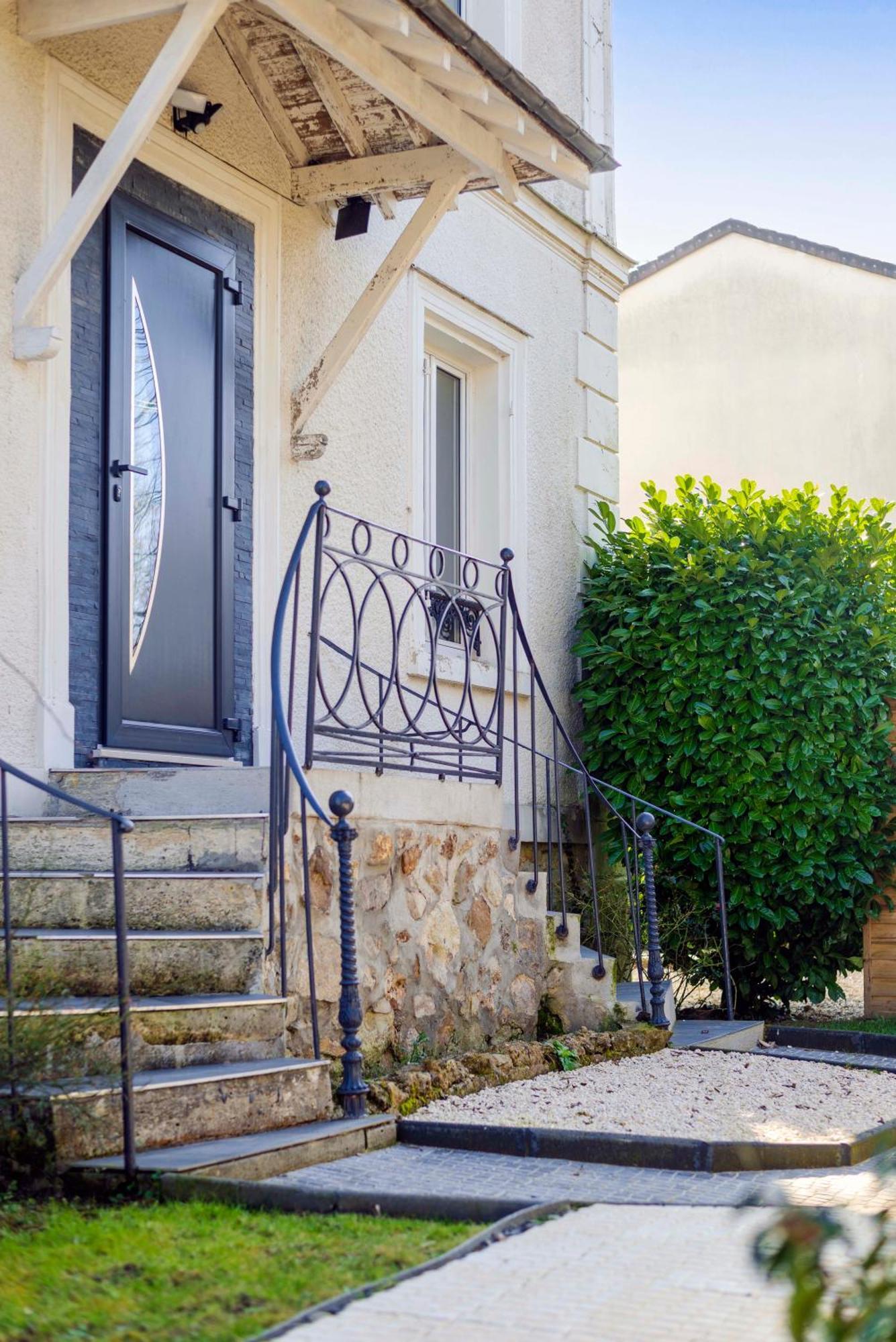 Jungle - Magnifique Appartement Avec Parking Prive - Paris-Disney & Cdg A 25 Minutes Pomponne Buitenkant foto