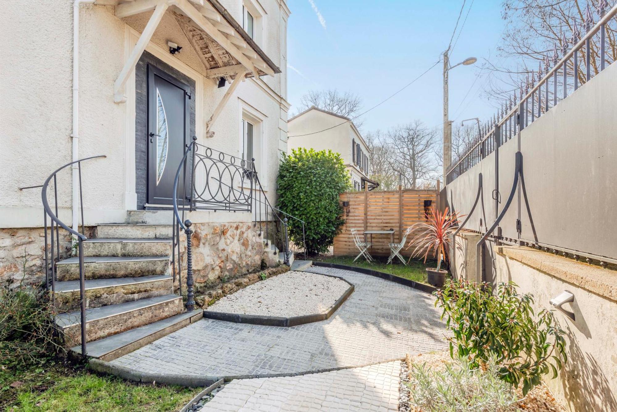 Jungle - Magnifique Appartement Avec Parking Prive - Paris-Disney & Cdg A 25 Minutes Pomponne Buitenkant foto